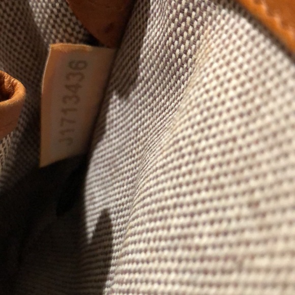 Dooney and Bourke Ostrich leather - Picture 7 of 7